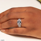 18k White Gold with Onyx Engagement Ring - 01GG79